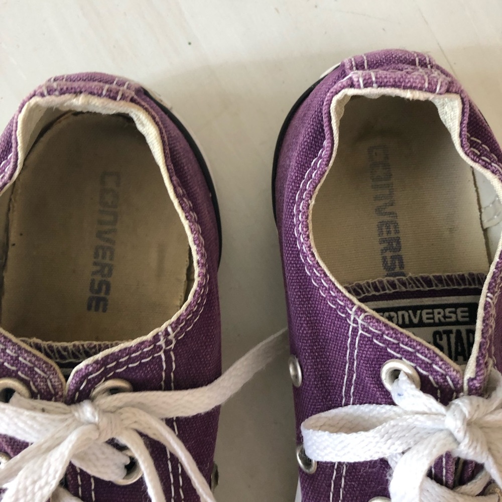 CONVERSE Sneakers / Tennis Shoes. Great Used Condition, as photos show!🌸🌷 - Picture 5 of 8